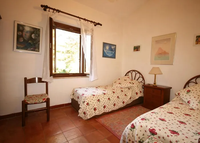 Дом отдыха Casolare Con Piscina Al Mare *
